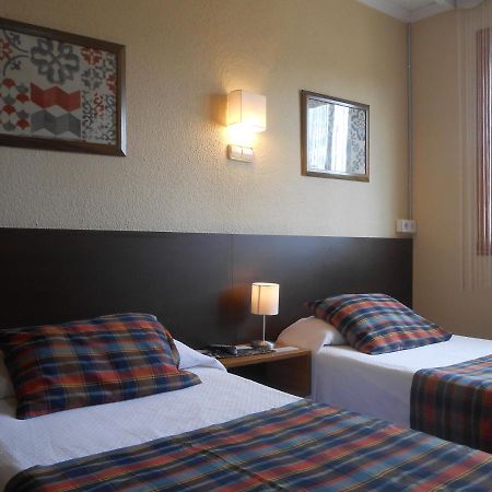 Hostal El Callejon タラゴナ エクステリア 写真