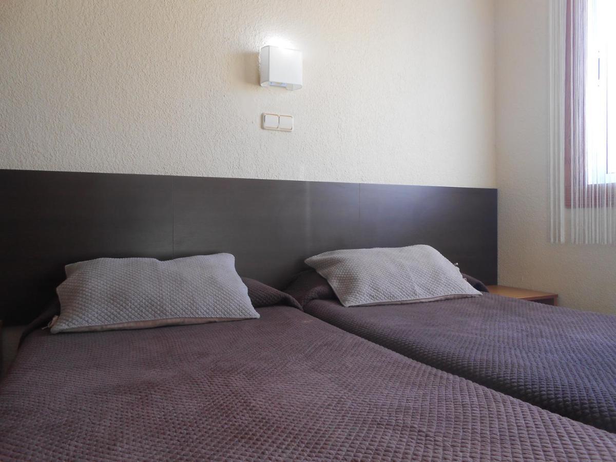 Hostal El Callejon タラゴナ エクステリア 写真