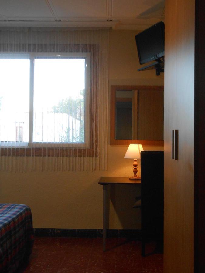 Hostal El Callejon タラゴナ エクステリア 写真